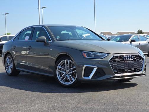 2023 Audi A4 45 S line Premium Plus