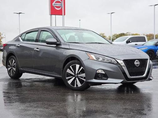 2022 Nissan Altima 2.5 SL