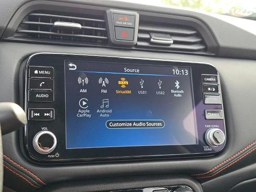 2024 Nissan Versa 1.6 SR