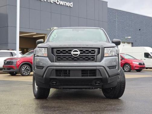 2022 Nissan Frontier S