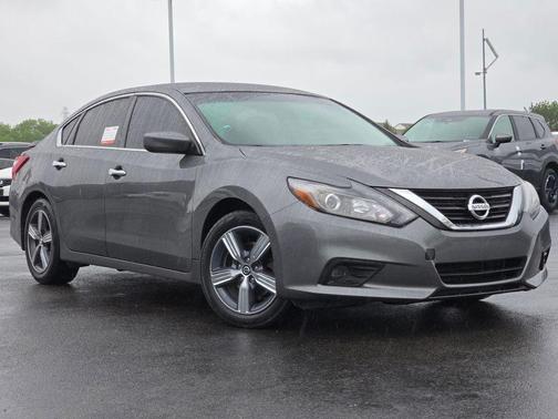 2017 Nissan Altima 2.5 SR