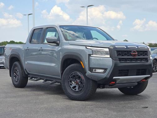 2025 Nissan Frontier PRO-4X