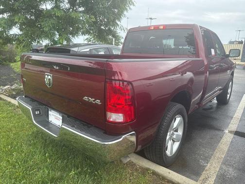 2024 RAM 1500 Classic SLT