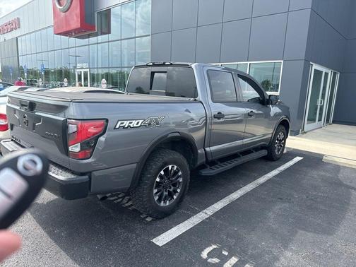 2020 Nissan Titan PRO-4X