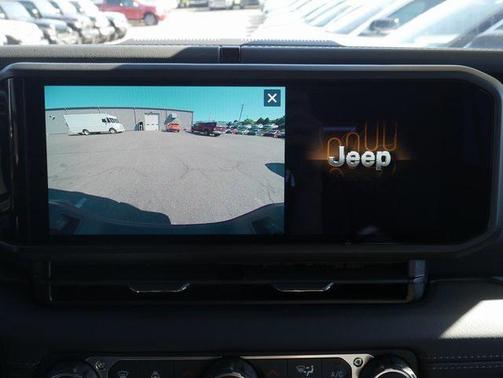 2025 Jeep Gladiator High Tide