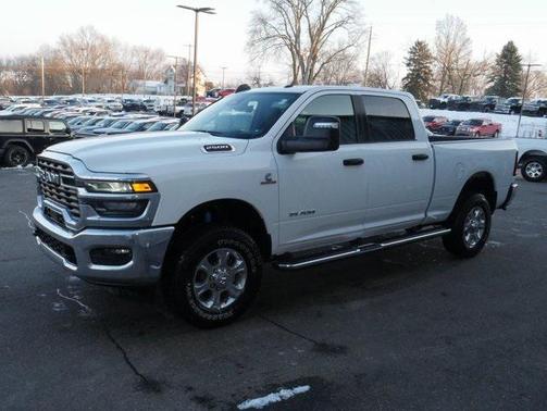 2025 RAM 2500 Big Horn Crew Cab 4x4 6'4' Box