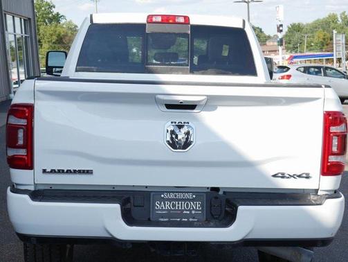 2024 RAM 2500 Laramie Crew Cab 4x4 6'4' Box