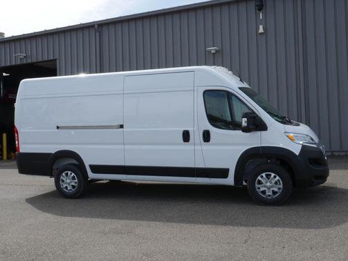 Bright White Clearcoat 2026 RAM ProMaster 3500 High Roof