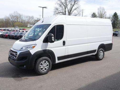 Bright White Clearcoat 2026 RAM ProMaster 3500 High Roof