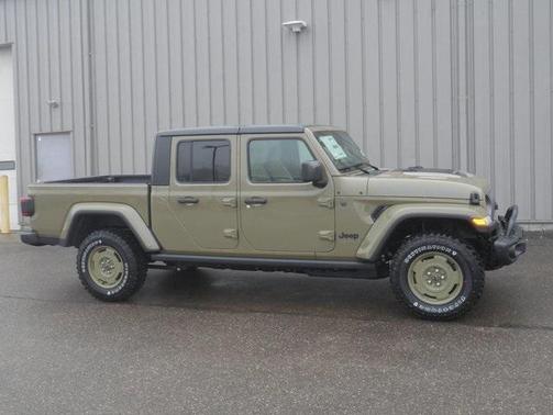 2026 Jeep Gladiator Willys 41 4x4