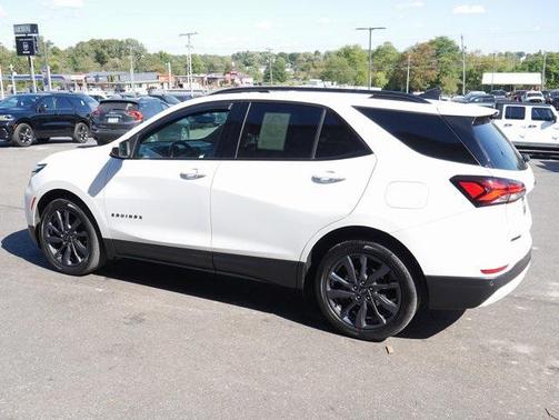2022 Chevrolet Equinox FWD RS