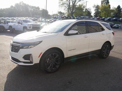 2022 Chevrolet Equinox FWD RS