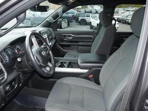 2024 RAM 1500 Big Horn/Lone Star