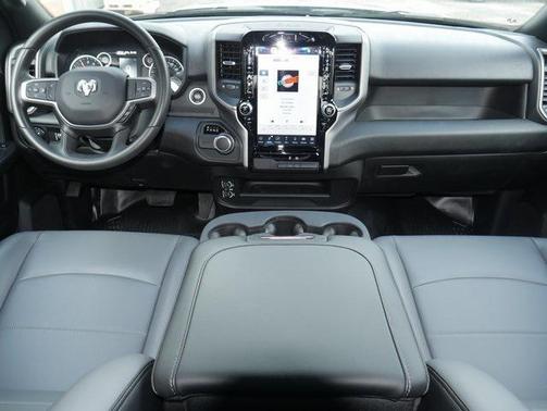 2024 RAM 2500 Tradesman Crew Cab 4x4 6'4' Box