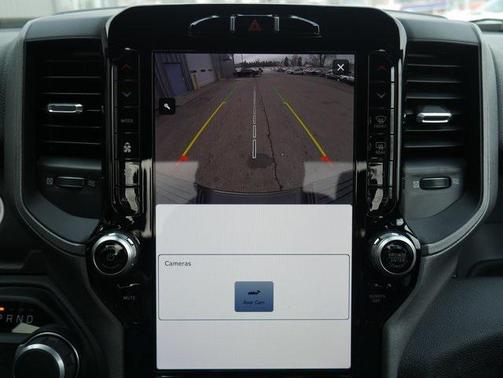 2024 RAM 2500 Tradesman Crew Cab 4x4 6'4' Box