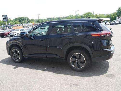 Super Black 2024 Nissan Rogue SV