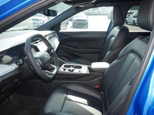 Hydro Blue Pearlcoat 2026 Jeep Cherokee Limited
