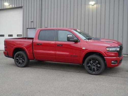 Molten Red Pearlcoat 2026 RAM 1500 Laramie