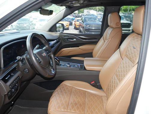 Crystal White Tricoat 2023 Cadillac Escalade Sport