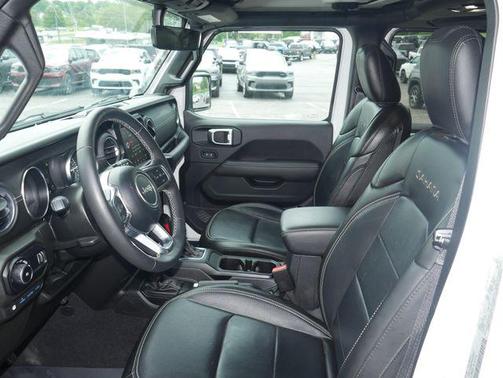 Bright White Clearcoat 2023 Jeep Wrangler 4xe Sahara
