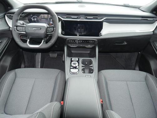 Sting-Gray Clearcoat 2026 Jeep Cherokee Laredo 4x4