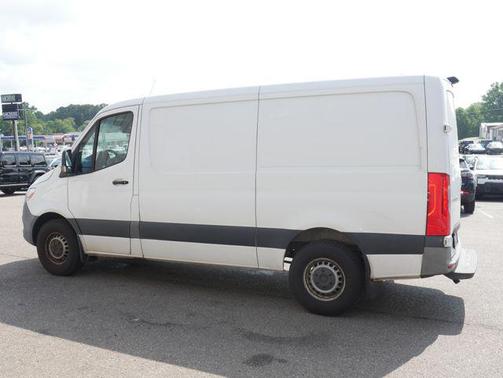Arctic White 2021 Mercedes-Benz Sprinter 2500 Standard Roof