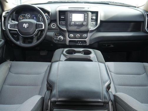 Delmonico Red Pearlcoat 2019 RAM 1500 Big Horn