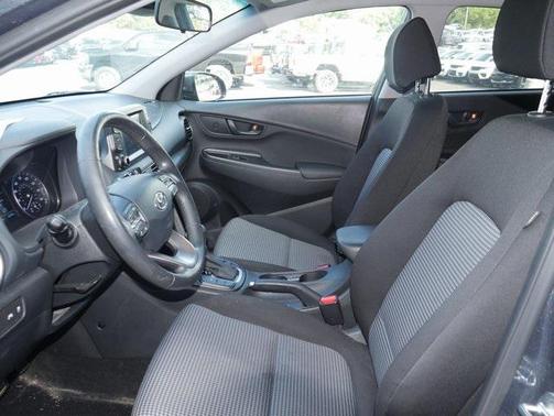 2020 Hyundai KONA SEL