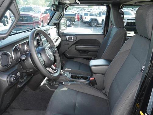 2023 Jeep Gladiator Sport S