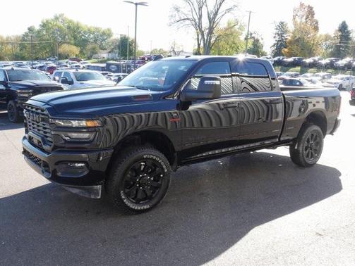 2025 RAM 2500 Big Horn Crew Cab 4x4 6'4' Box