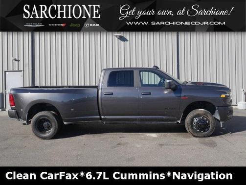 2025 RAM 3500 Laramie Crew Cab 4x4 8' Box