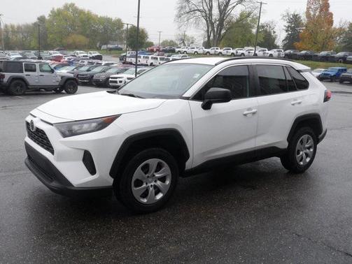 2020 Toyota RAV4 LE