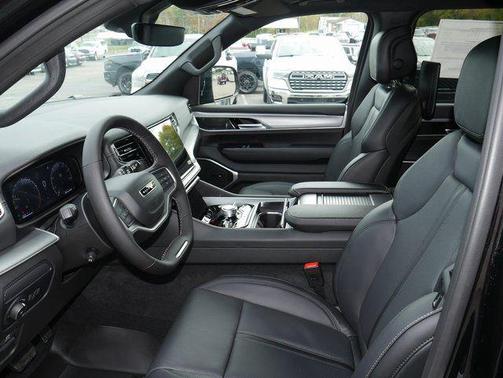 2025 Jeep Wagoneer Series II Overland 4x4