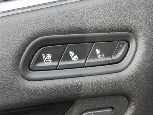 2021 Cadillac Escalade ESV Sport