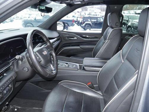 2021 Cadillac Escalade ESV Sport