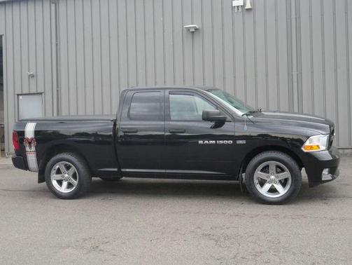 Black Clearcoat 2012 RAM 1500 ST