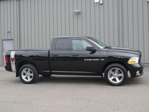 Black Clearcoat 2012 RAM 1500 ST