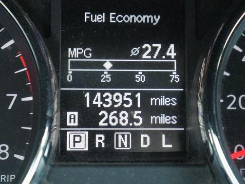 2012 Nissan Rogue S