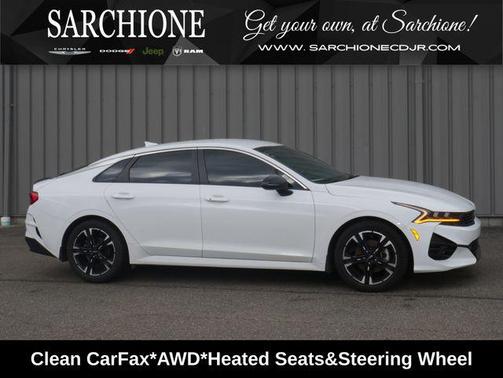 Glacial White Pearl 2024 Kia K5 GT-Line