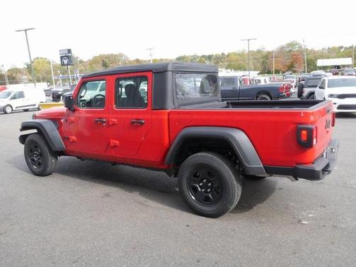 2026 Jeep Gladiator Sport