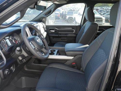 2025 RAM 2500 Big Horn Crew Cab 4x4 6'4' Box