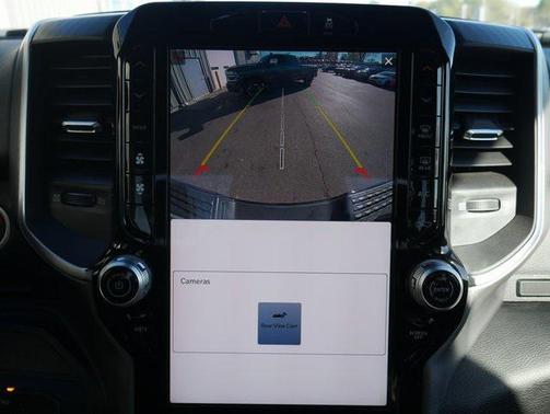 2025 RAM 2500 Big Horn Crew Cab 4x4 6'4' Box