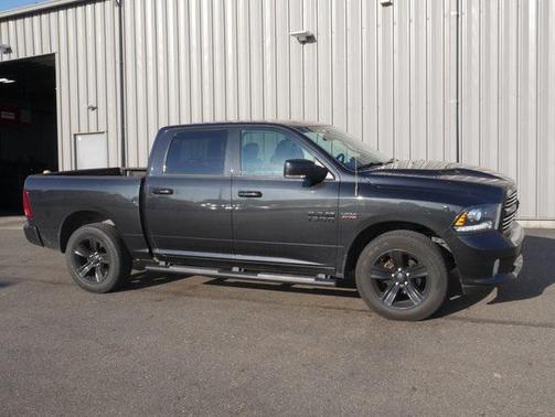 2016 RAM 1500 Sport