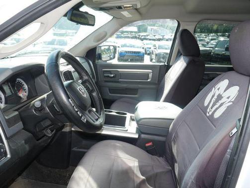 Bright White Clearcoat 2015 RAM 1500 Big Horn