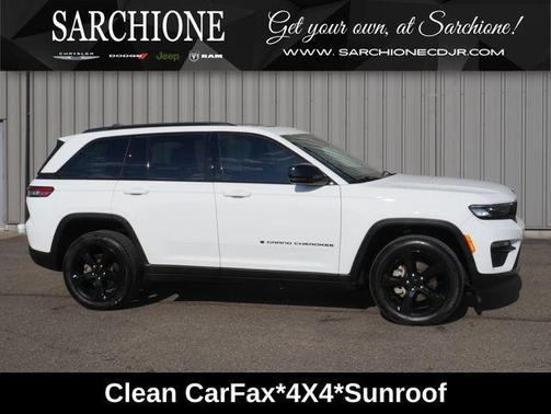 Bright White Clearcoat 2024 Jeep Grand Cherokee Limited