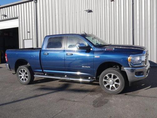 2022 RAM 2500 Big Horn Crew Cab 4x4 6'4' Box