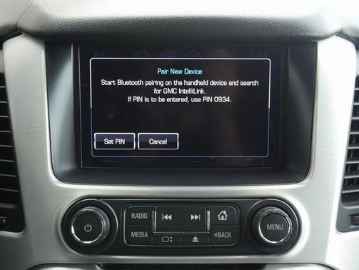 2017 GMC Yukon SLT