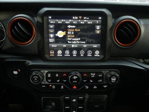 2021 Jeep Gladiator Mojave 4X4