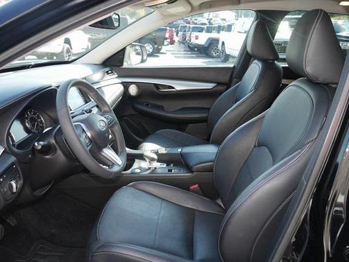 2022 INFINITI QX50 ESSENTIAL
