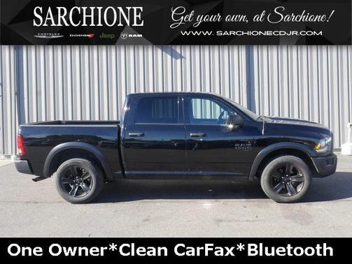 2024 RAM 1500 Classic Warlock Crew Cab 4x4 5'7' Box